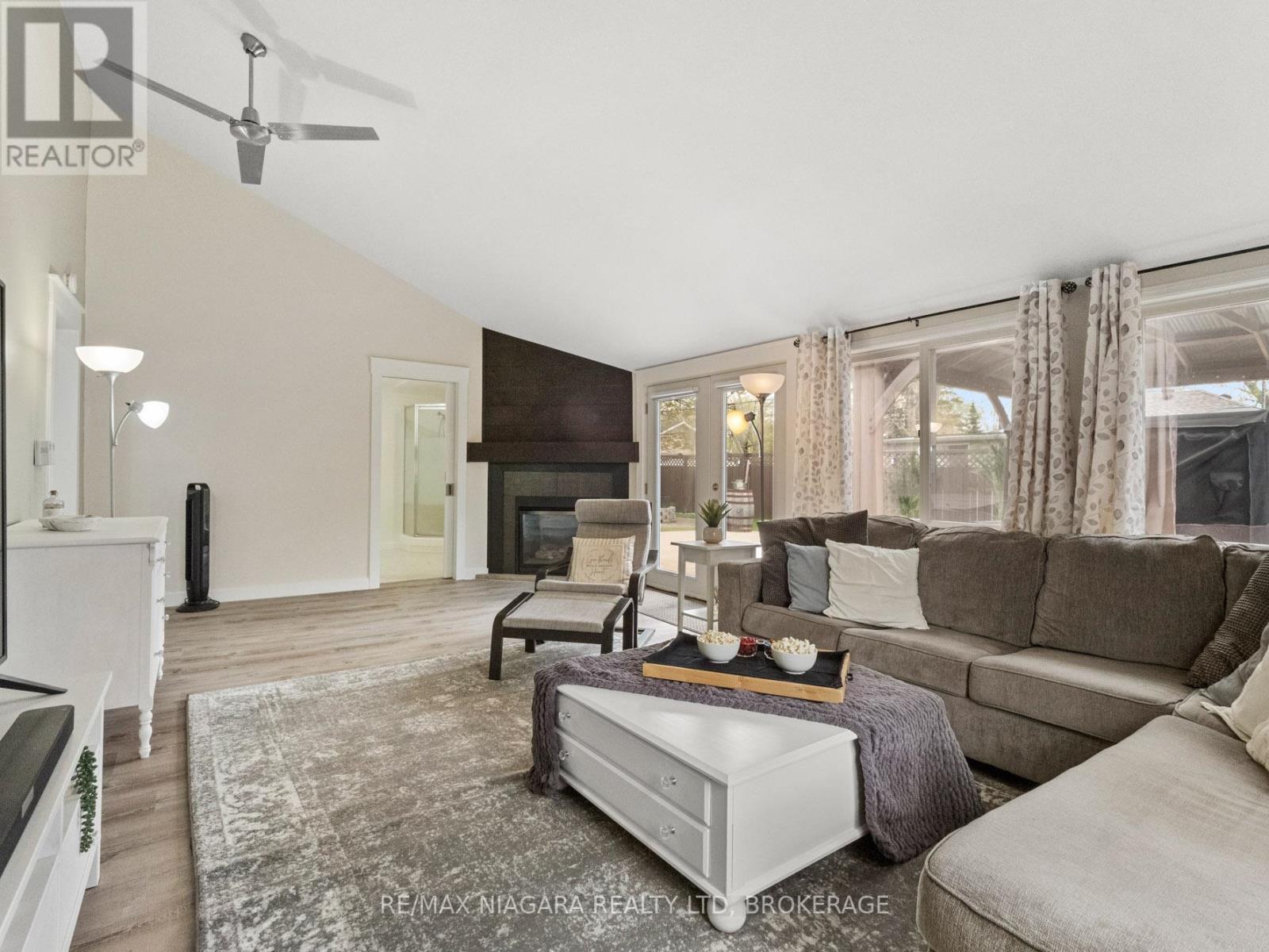 606 Scott Avenue, Fort Erie, Ontario  L2A 5G2 - Photo 5 - X12680606