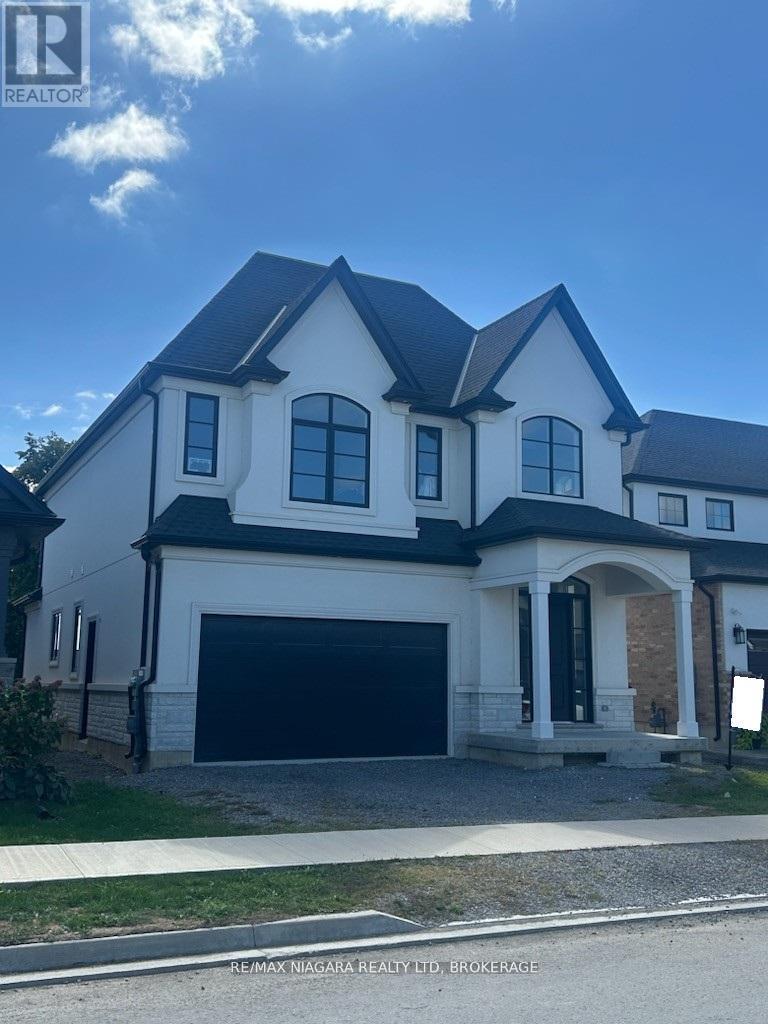 21 Ivy Crescent, Thorold, Ontario  L2V 0J9 - Photo 3 - X12684446