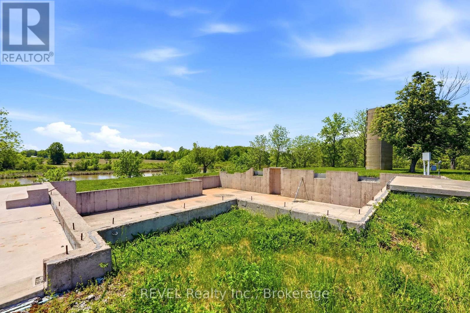 1373 Chippawa Creek Road, Thorold, Ontario  L0S 1K0 - Photo 13 - X12686384