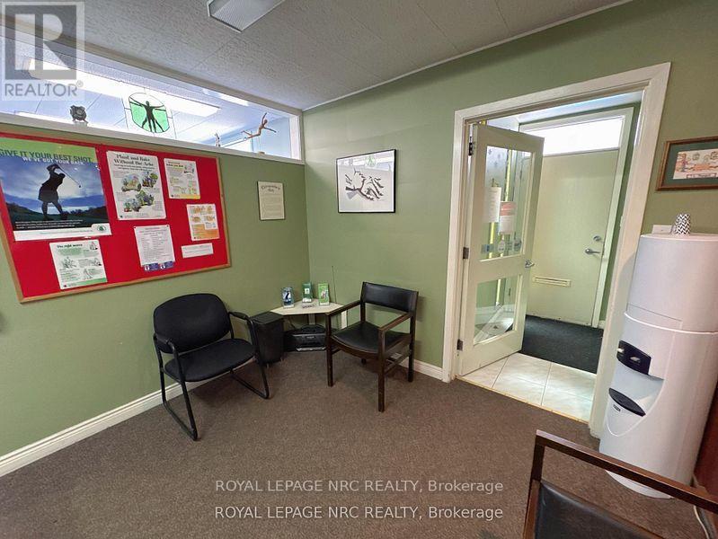 4213/4207 Drummond Road, Niagara Falls, Ontario  L2E 6C2 - Photo 6 - X12688092