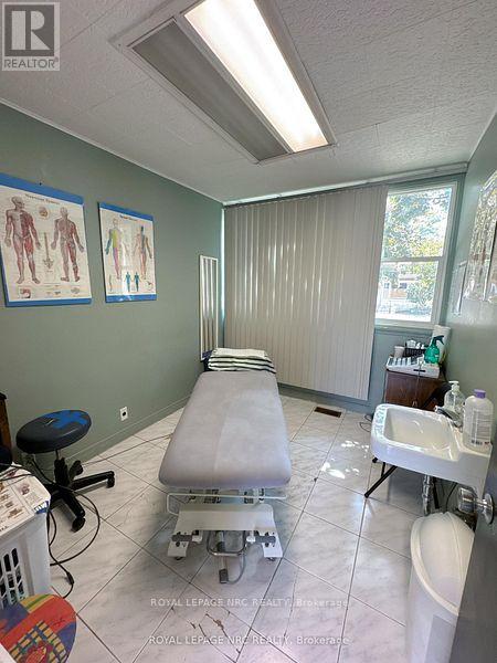 4213/4207 Drummond Road, Niagara Falls, Ontario  L2E 6C2 - Photo 7 - X12688092