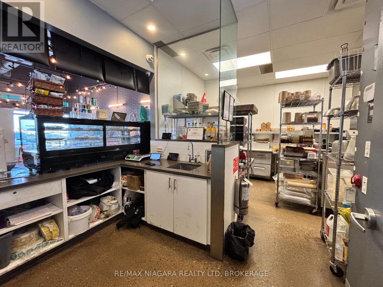 Unit #4 - 1356 South Service Road S, Hamilton, Ontario  L8E 5C5 - Photo 14 - X12691592