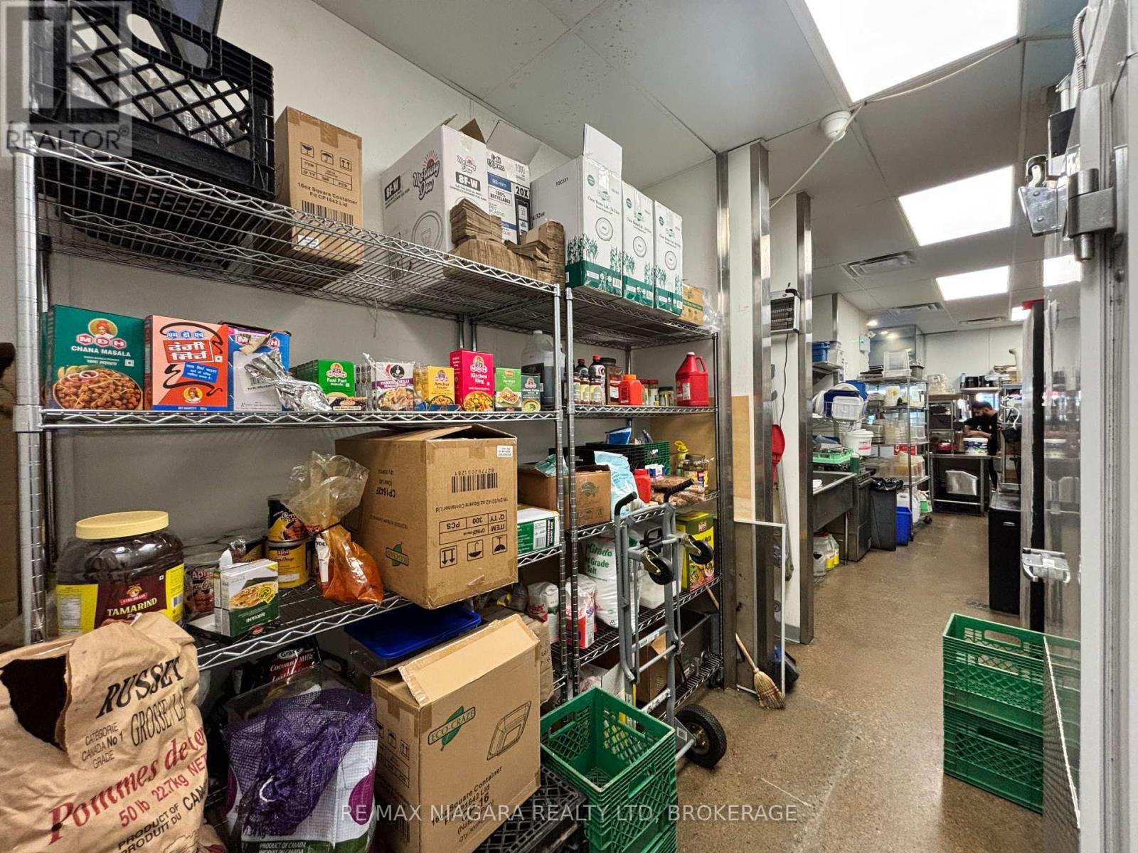 Unit #4 - 1356 South Service Road S, Hamilton, Ontario  L8E 5C5 - Photo 22 - X12691592