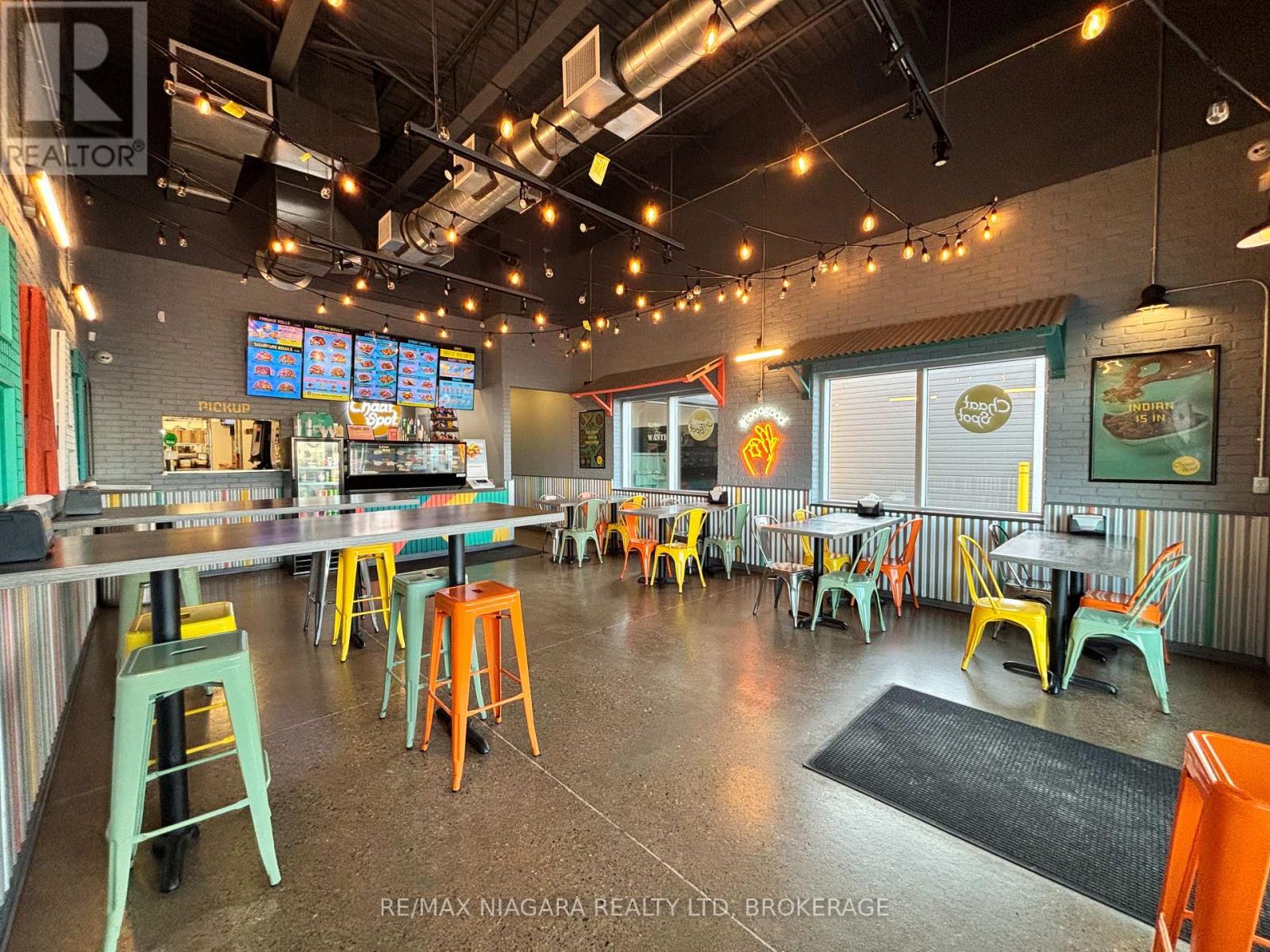 Unit #4 - 1356 South Service Road S, Hamilton, Ontario  L8E 5C5 - Photo 8 - X12691592