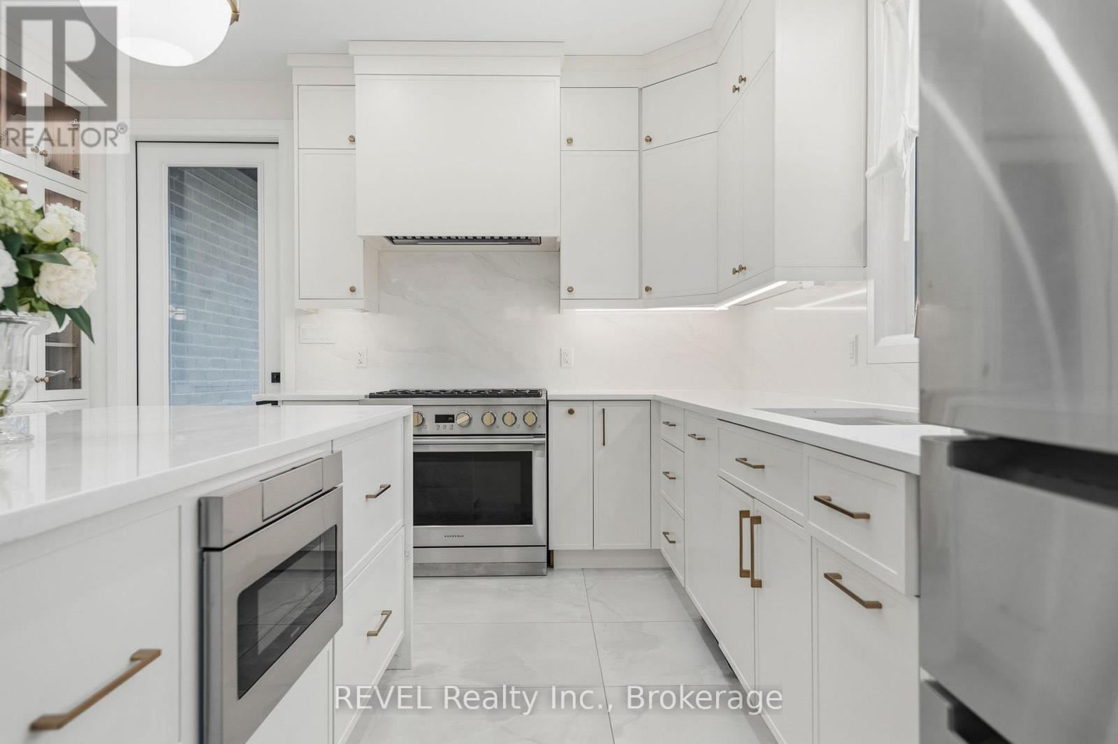 7781 Secretariat Court, Niagara Falls, Ontario  L2H 3V3 - Photo 12 - X12695058