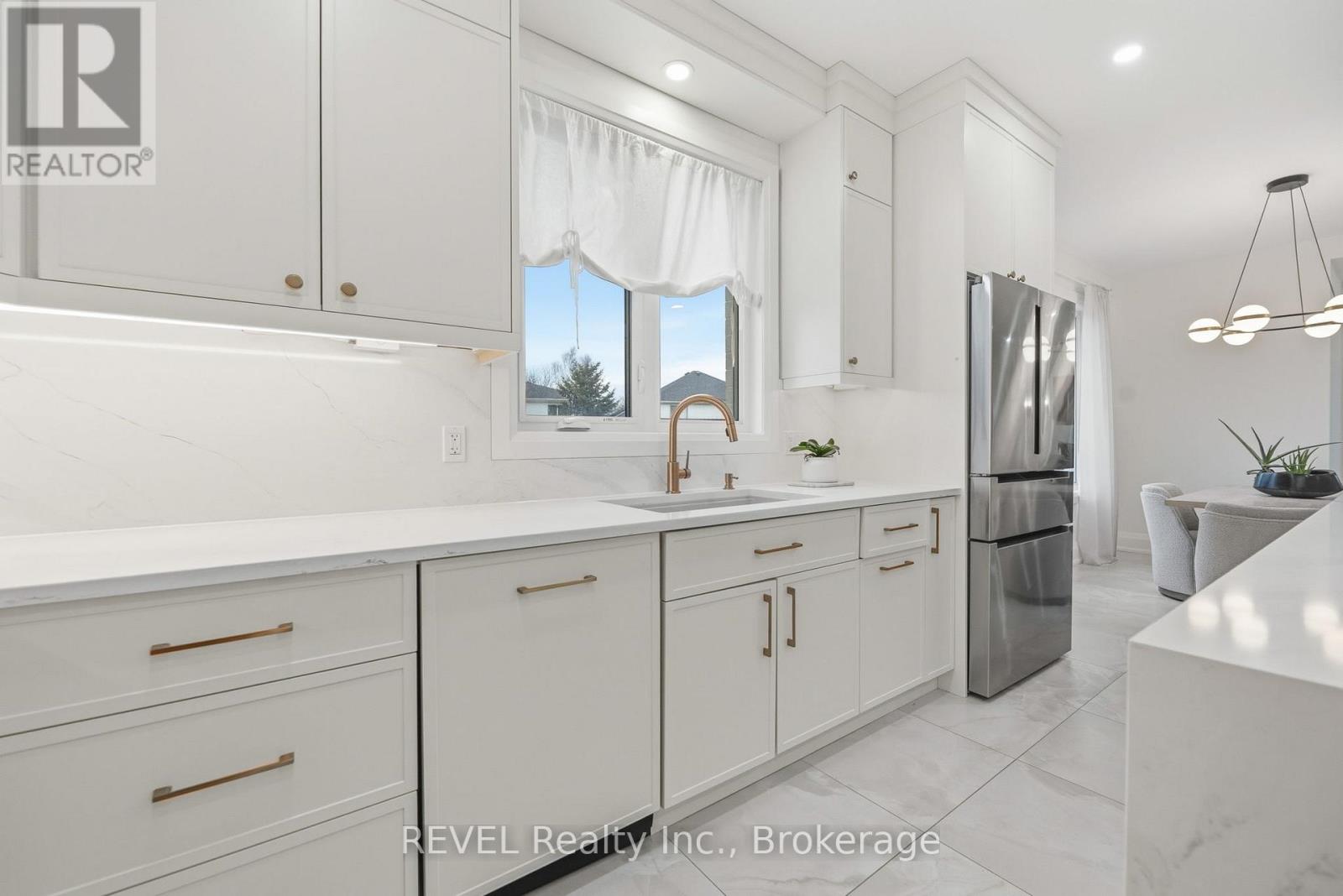 7781 Secretariat Court, Niagara Falls, Ontario  L2H 3V3 - Photo 13 - X12695058