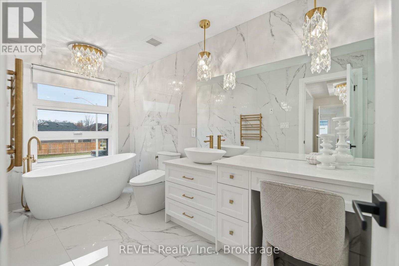 7781 Secretariat Court, Niagara Falls, Ontario  L2H 3V3 - Photo 38 - X12695058