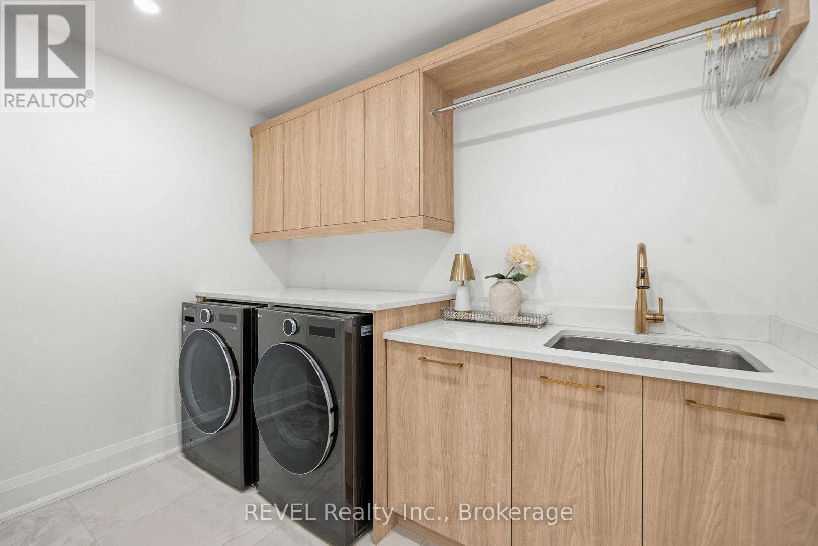 7781 Secretariat Court, Niagara Falls, Ontario  L2H 3V3 - Photo 43 - X12695058