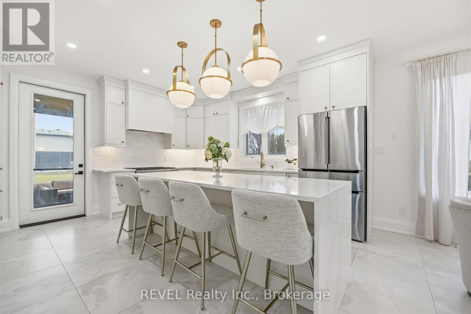 7781 Secretariat Court, Niagara Falls, Ontario  L2H 3V3 - Photo 8 - X12695058