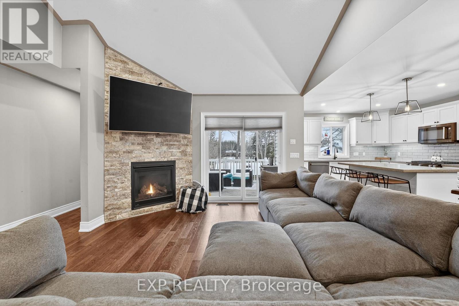 4032 Village Creek Drive, Fort Erie, Ontario  L0S 1S0 - Photo 10 - X12698712