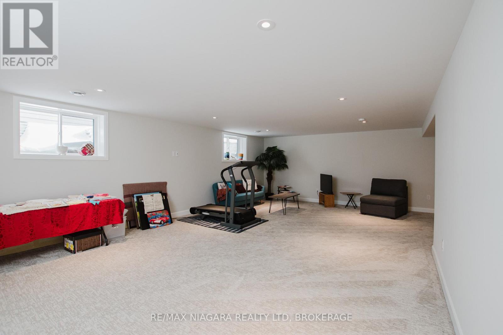 3376 Whispering Woods Trail, Fort Erie, Ontario  L0S 1N0 - Photo 20 - X12700650