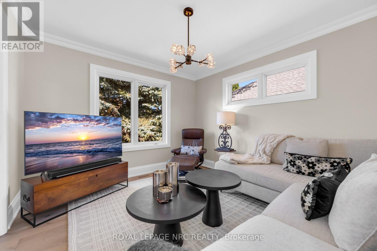 611 Victoria Street, Niagara-On-The-Lake, Ontario  L0S 1J0 - Photo 10 - X12701784