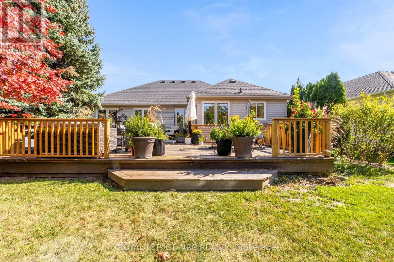 611 Victoria Street, Niagara-On-The-Lake, Ontario  L0S 1J0 - Photo 34 - X12701784