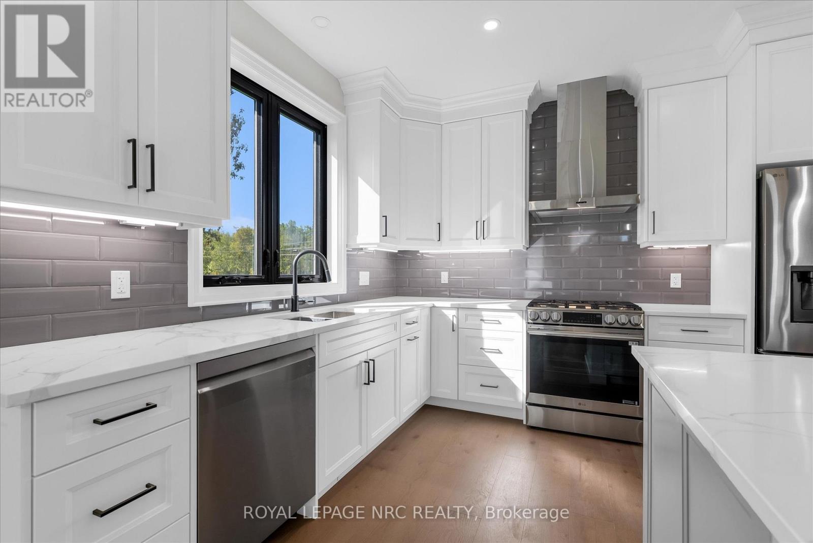 207 Forks Road, Welland, Ontario  L3B 6C5 - Photo 14 - X12704150