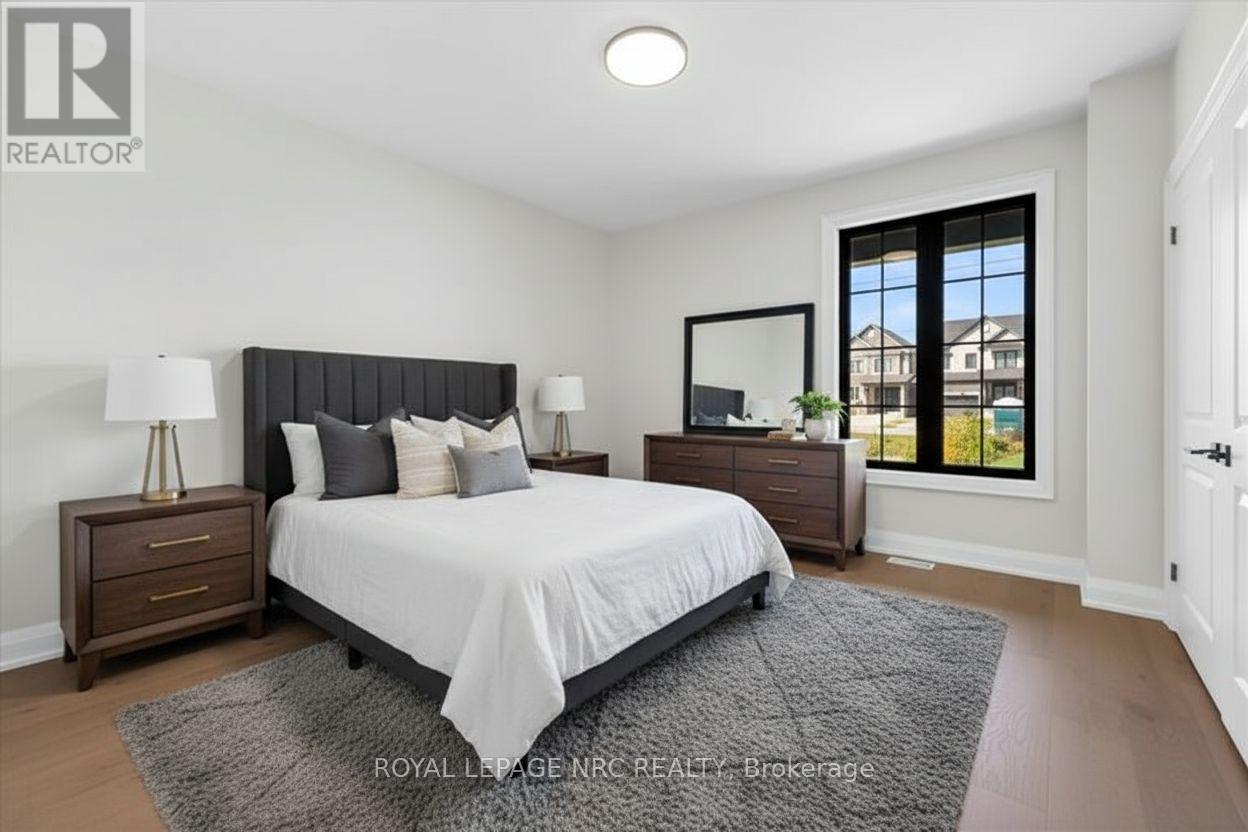 207 Forks Road, Welland, Ontario  L3B 6C5 - Photo 9 - X12704150