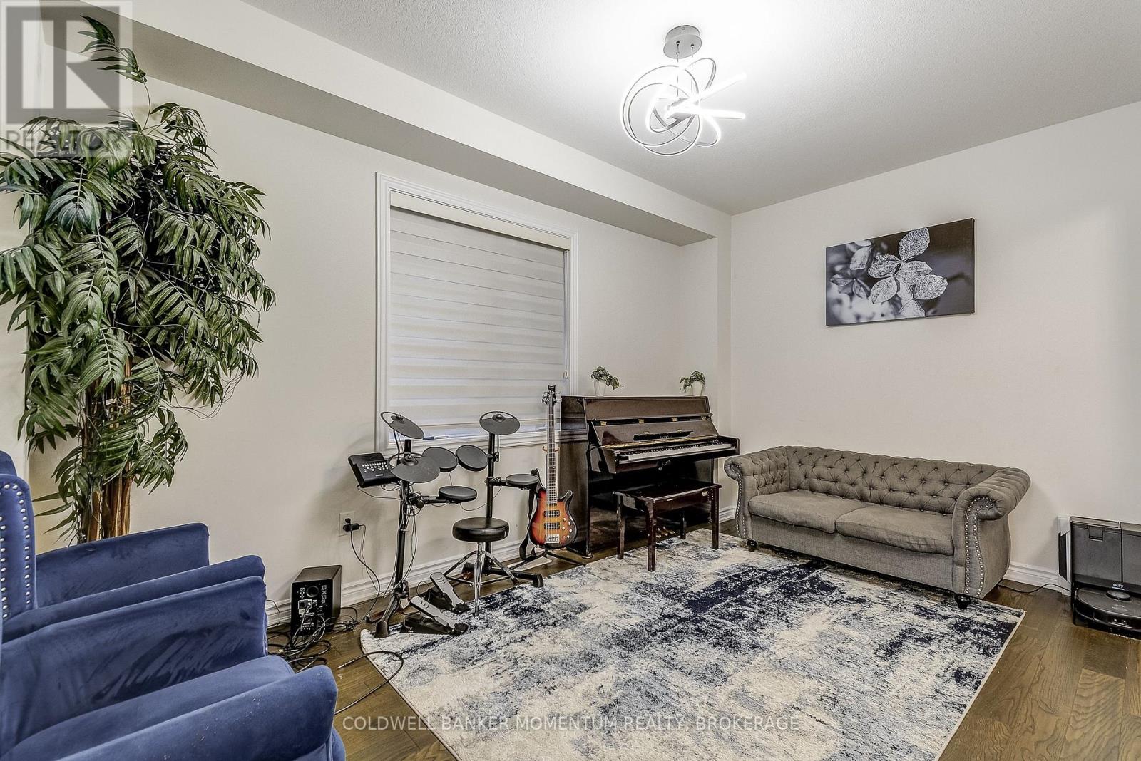 516 Barker Parkway, Thorold, Ontario  L2V 0K1 - Photo 8 - X12704686