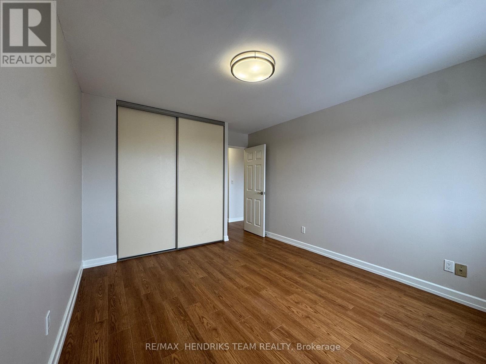 609 - 610 Lake Street, St. Catharines, Ontario  L2N 5T1 - Photo 9 - X12709532