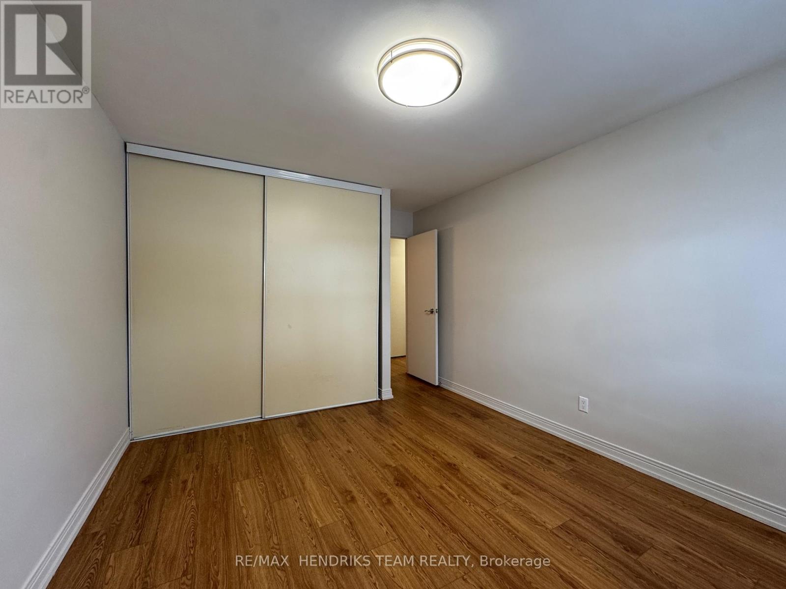 109 - 156 Fitch Street, Welland, Ontario  L3C 4V6 - Photo 10 - X12709534