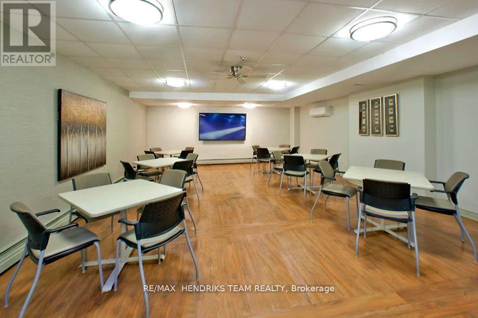 109 - 156 Fitch Street, Welland, Ontario  L3C 4V6 - Photo 17 - X12709534