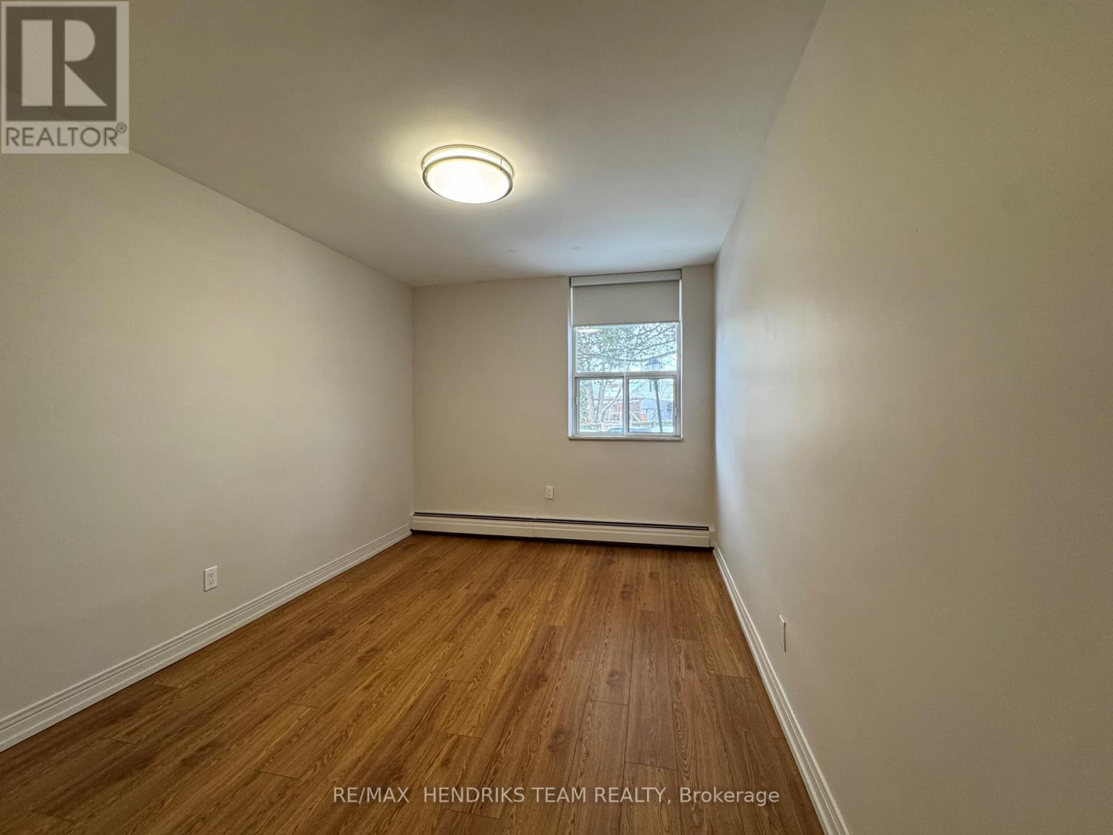 109 - 156 Fitch Street, Welland, Ontario  L3C 4V6 - Photo 8 - X12709534