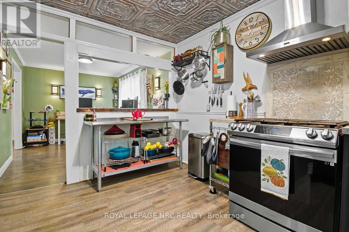 464 Gorham Road, Fort Erie, Ontario  L0S 1N0 - Photo 11 - X12714042