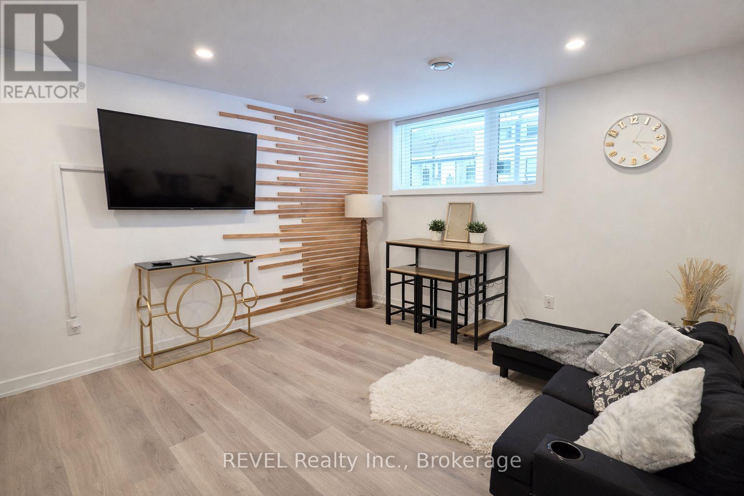 615 - 4263 Fourth Avenue, Niagara Falls, Ontario  L2E 0C2 - Photo 10 - X12715718