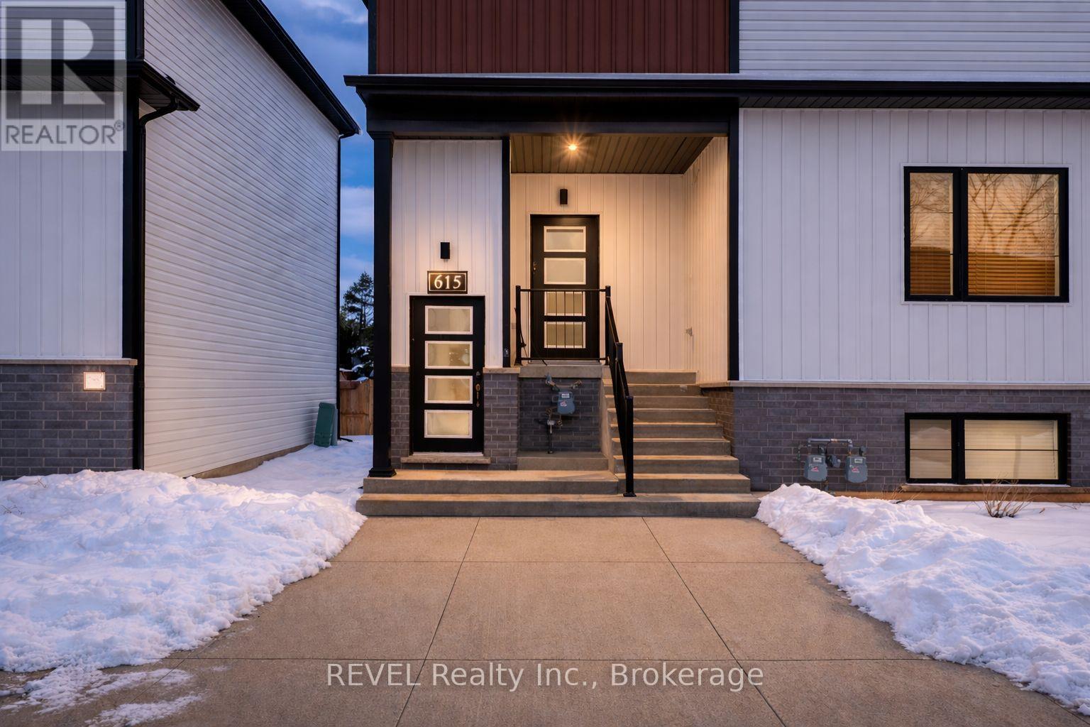 615 - 4263 Fourth Avenue, Niagara Falls, Ontario  L2E 0C2 - Photo 2 - X12715718