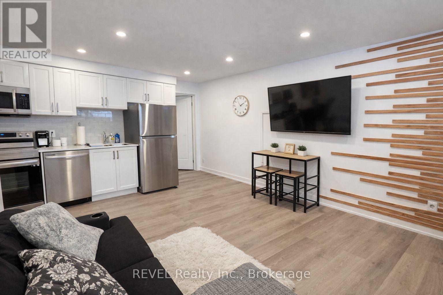 615 - 4263 Fourth Avenue, Niagara Falls, Ontario  L2E 0C2 - Photo 9 - X12715718