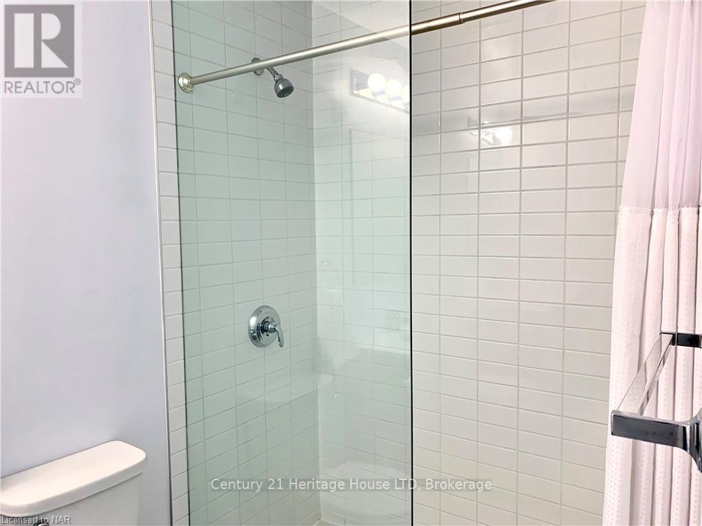 520 - 7711 Green Vista Gate, Niagara Falls, Ontario  L2G 0A8 - Photo 33 - X12716508