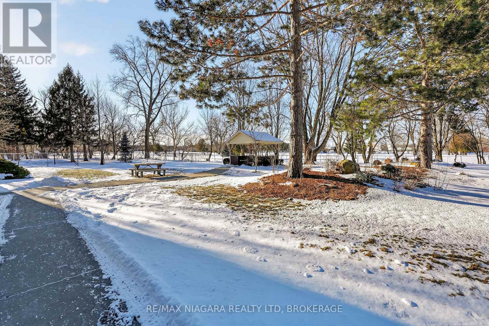 1003 - 365 Geneva Street, St. Catharines, Ontario  L2N 5S7 - Photo 37 - X12716520