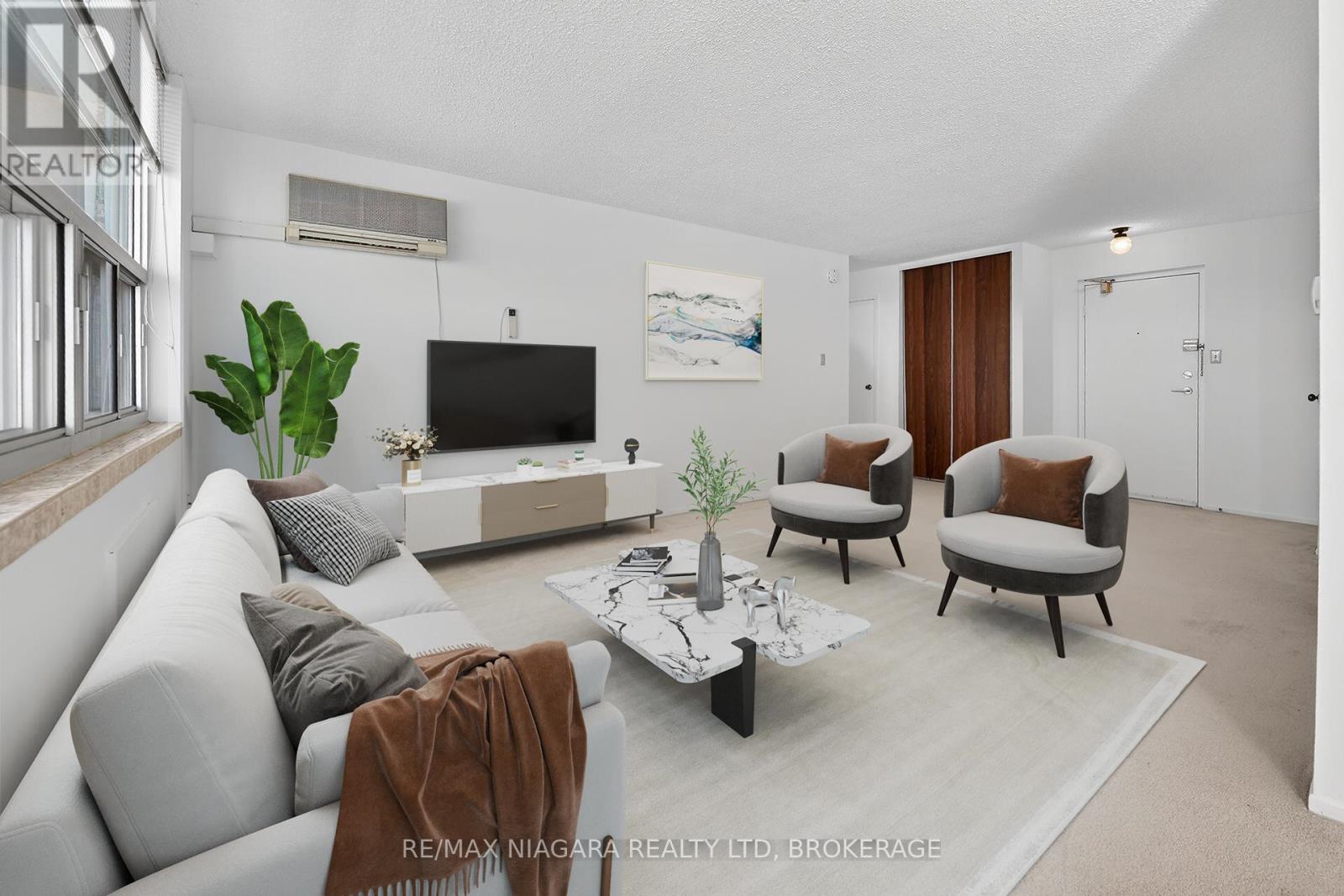 1003 - 365 Geneva Street, St. Catharines, Ontario  L2N 5S7 - Photo 5 - X12716520