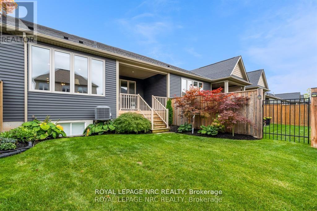 28 Campbell Street, Thorold, Ontario  L2V 0J3 - Photo 3 - X12716574