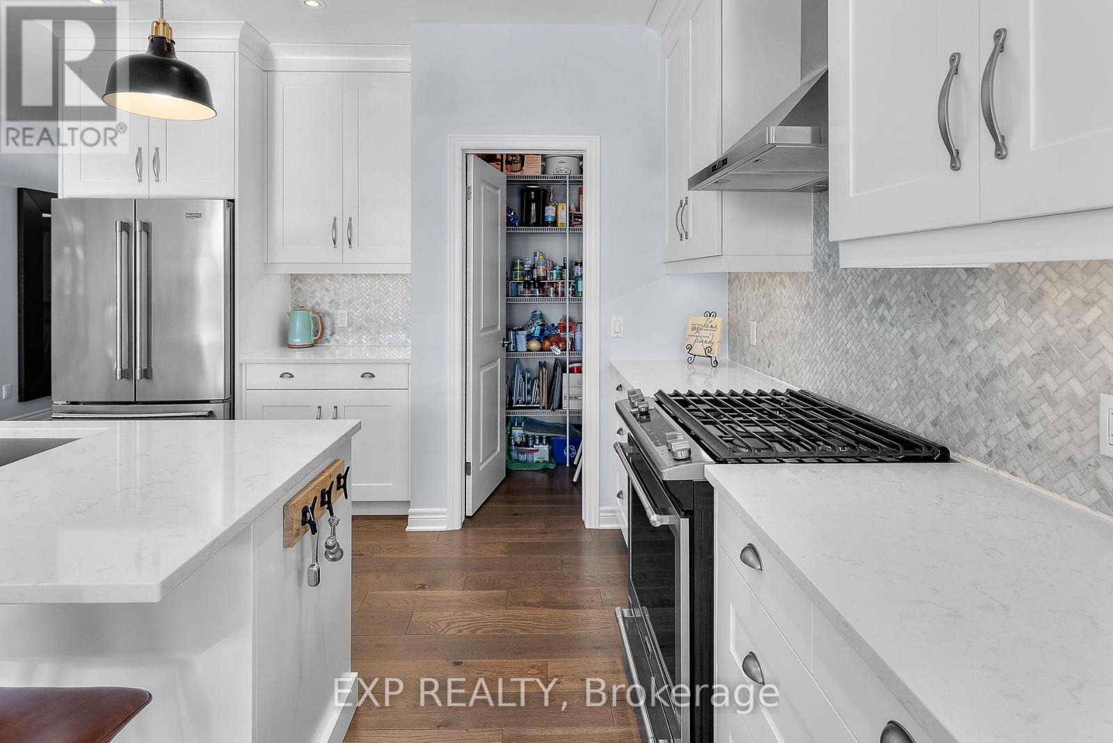 12 Rosewood Crescent, Pelham, Ontario  L0S 1E6 - Photo 11 - X12719250