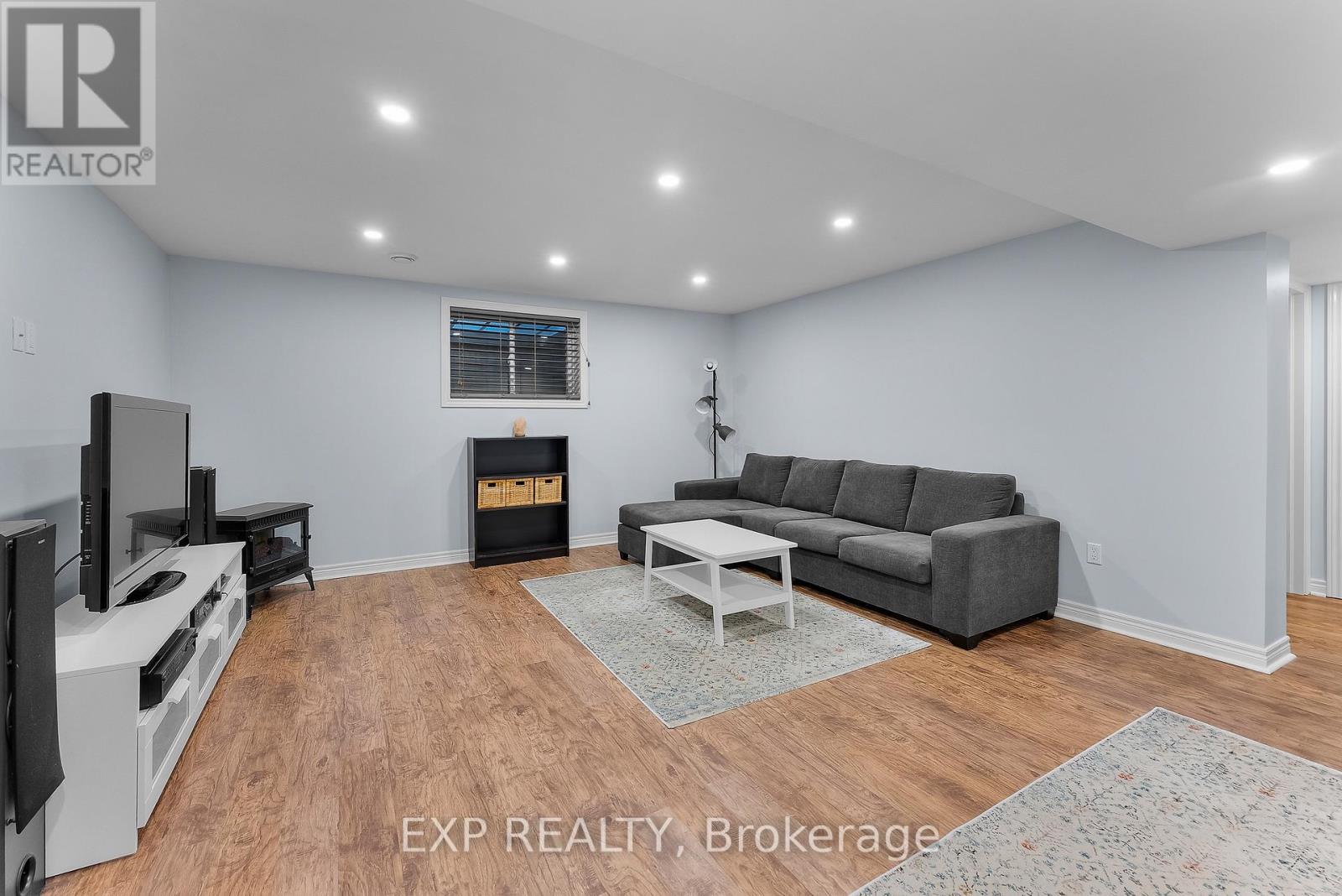 12 Rosewood Crescent, Pelham, Ontario  L0S 1E6 - Photo 36 - X12719250