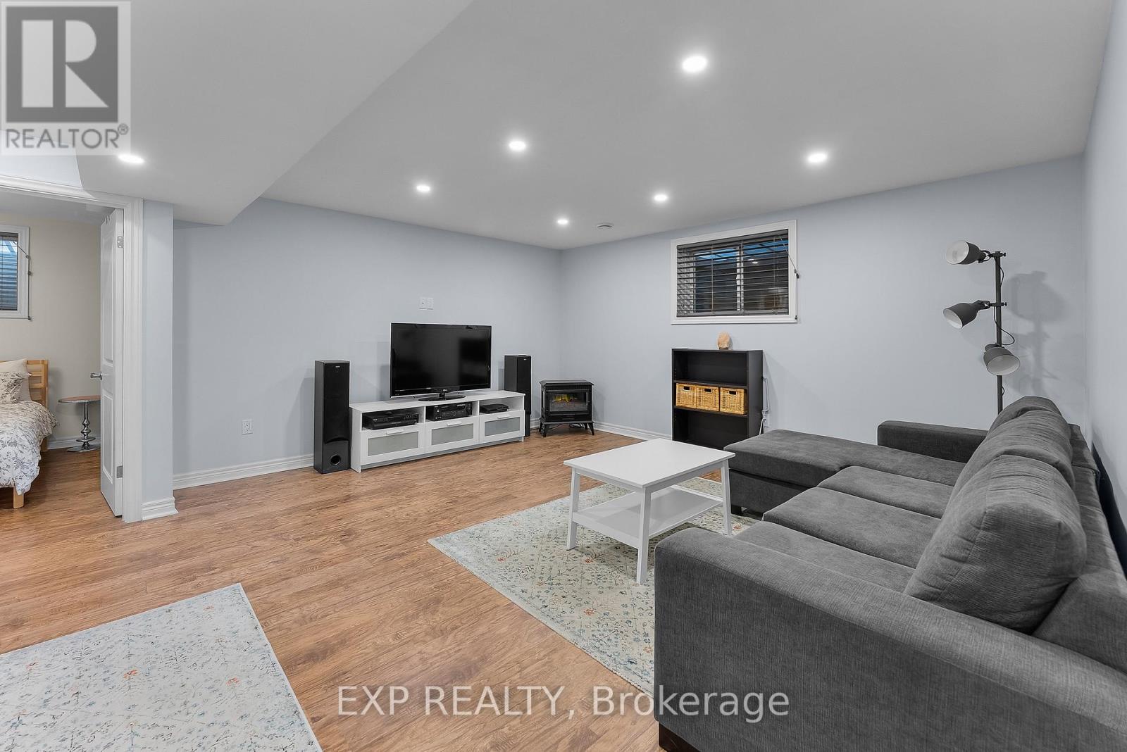 12 Rosewood Crescent, Pelham, Ontario  L0S 1E6 - Photo 37 - X12719250