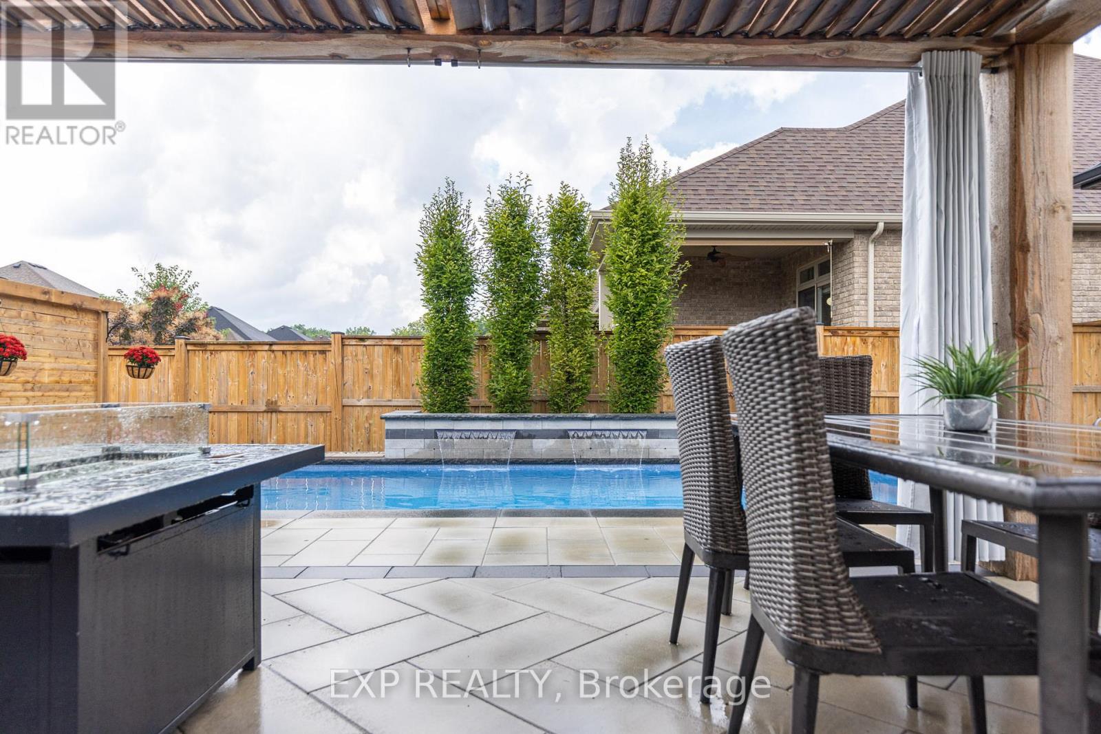 12 Rosewood Crescent, Pelham, Ontario  L0S 1E6 - Photo 48 - X12719250