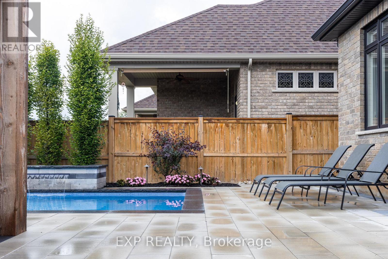 12 Rosewood Crescent, Pelham, Ontario  L0S 1E6 - Photo 49 - X12719250