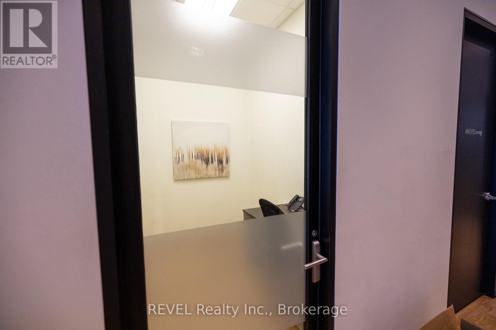 3c - 8685 Lundys Lane, Niagara Falls, Ontario  L2H 1H4 - Photo 2 - X12721544