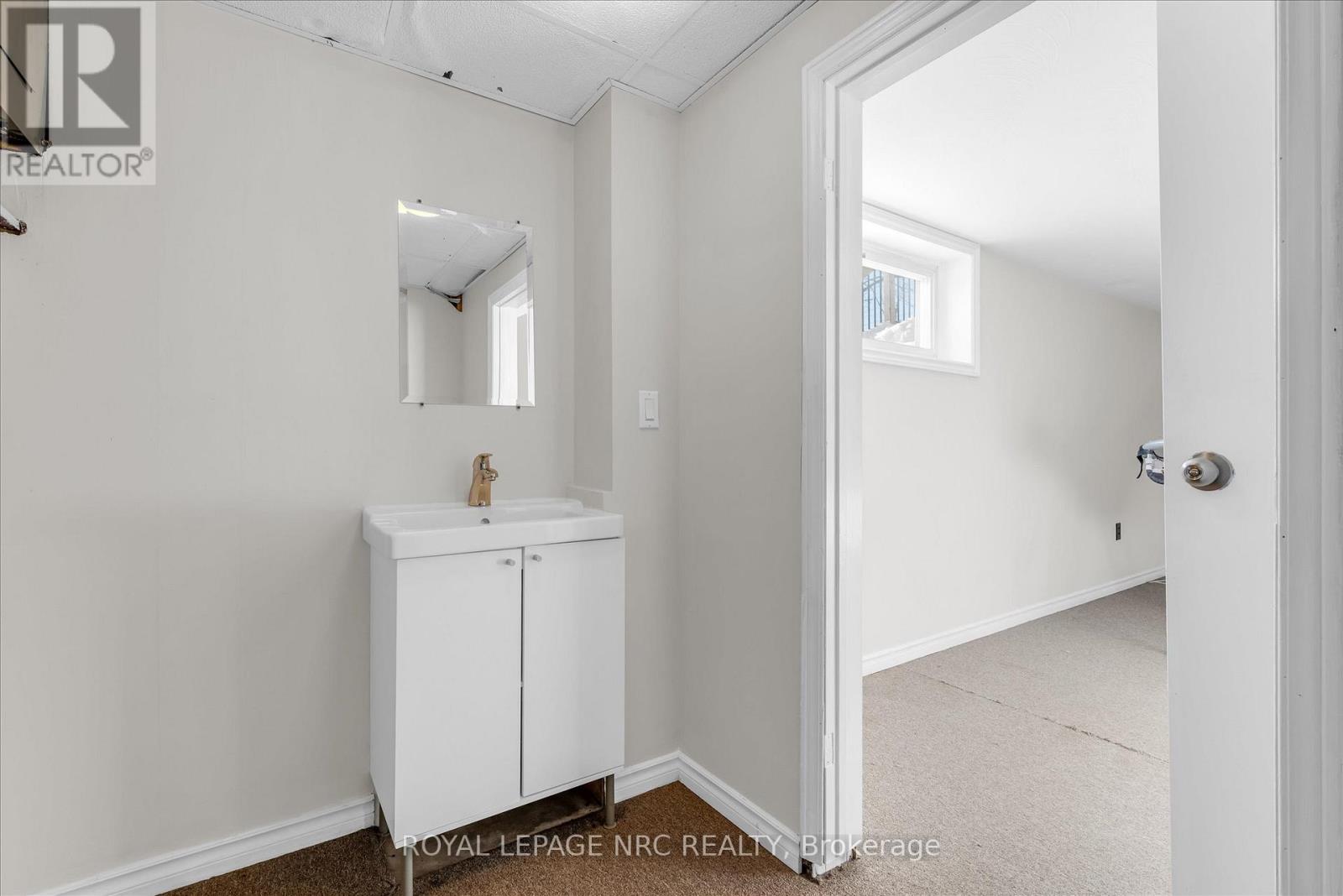 162 Ryerson Street, Thorold, Ontario  L2V 3Y3 - Photo 30 - X12721978