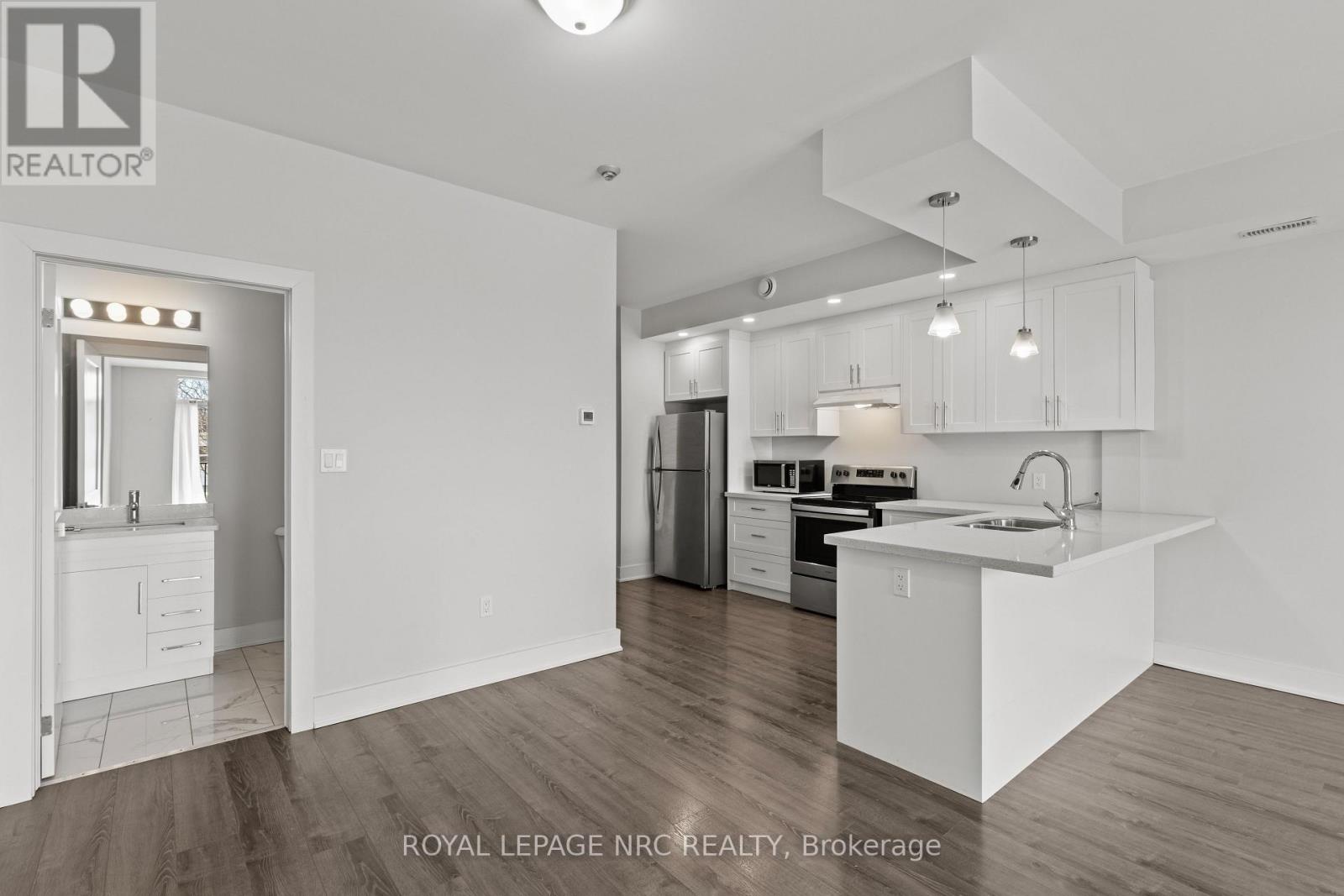 106 - 3710 Main Street, Niagara Falls, Ontario  L2G 6B1 - Photo 5 - X12730654