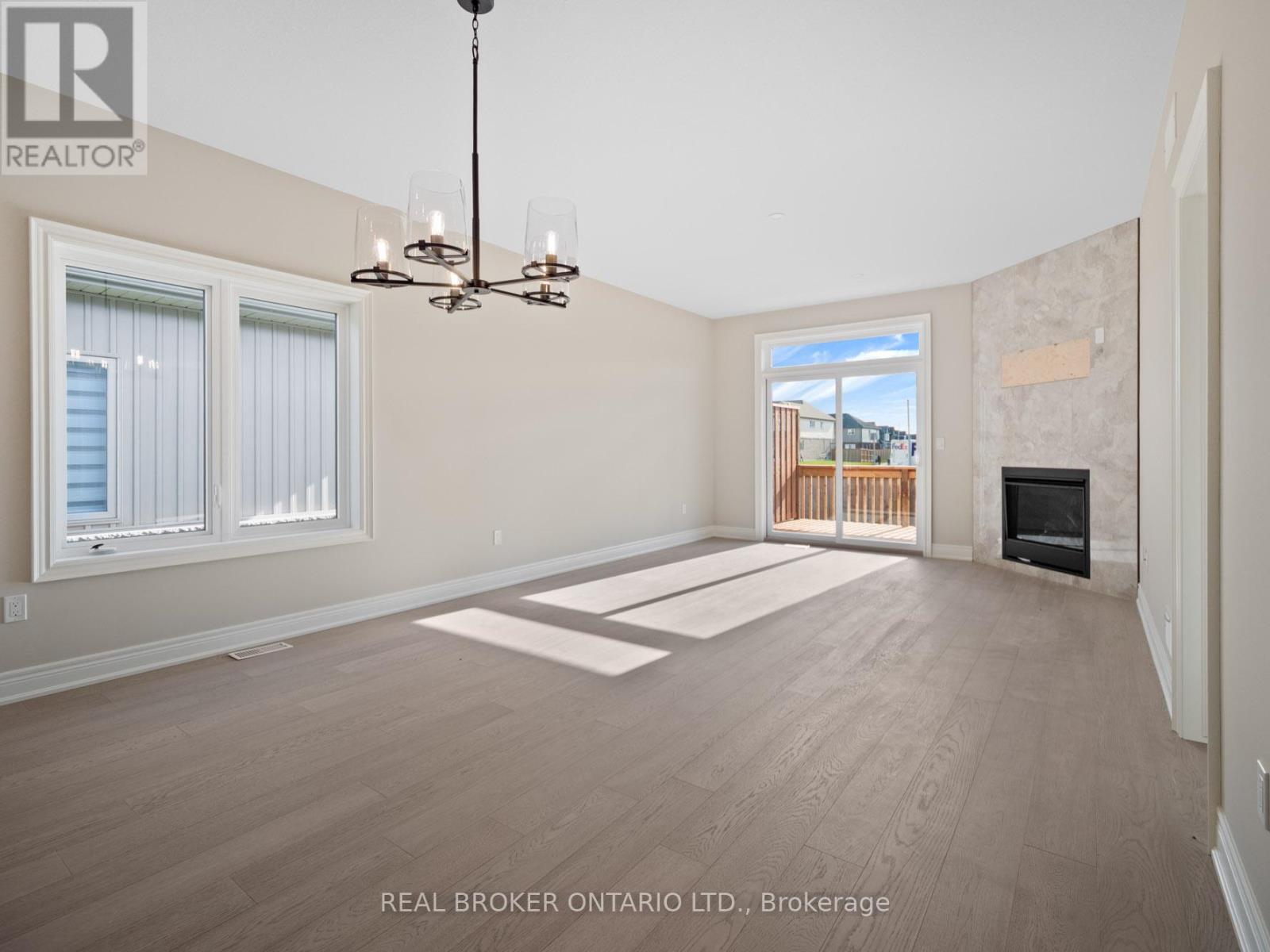 26 Austin Drive, Welland, Ontario  L3C 0J8 - Photo 10 - X12730940