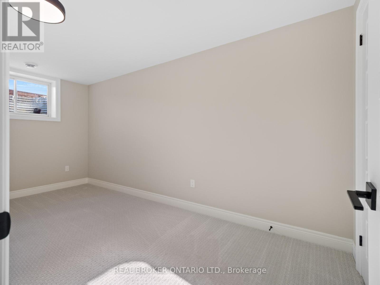 26 Austin Drive, Welland, Ontario  L3C 0J8 - Photo 20 - X12730940