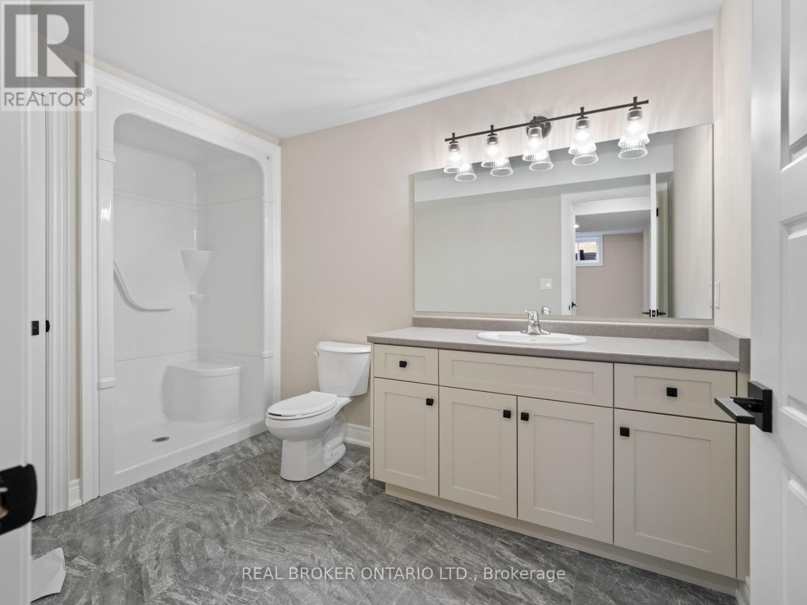 26 Austin Drive, Welland, Ontario  L3C 0J8 - Photo 22 - X12730940