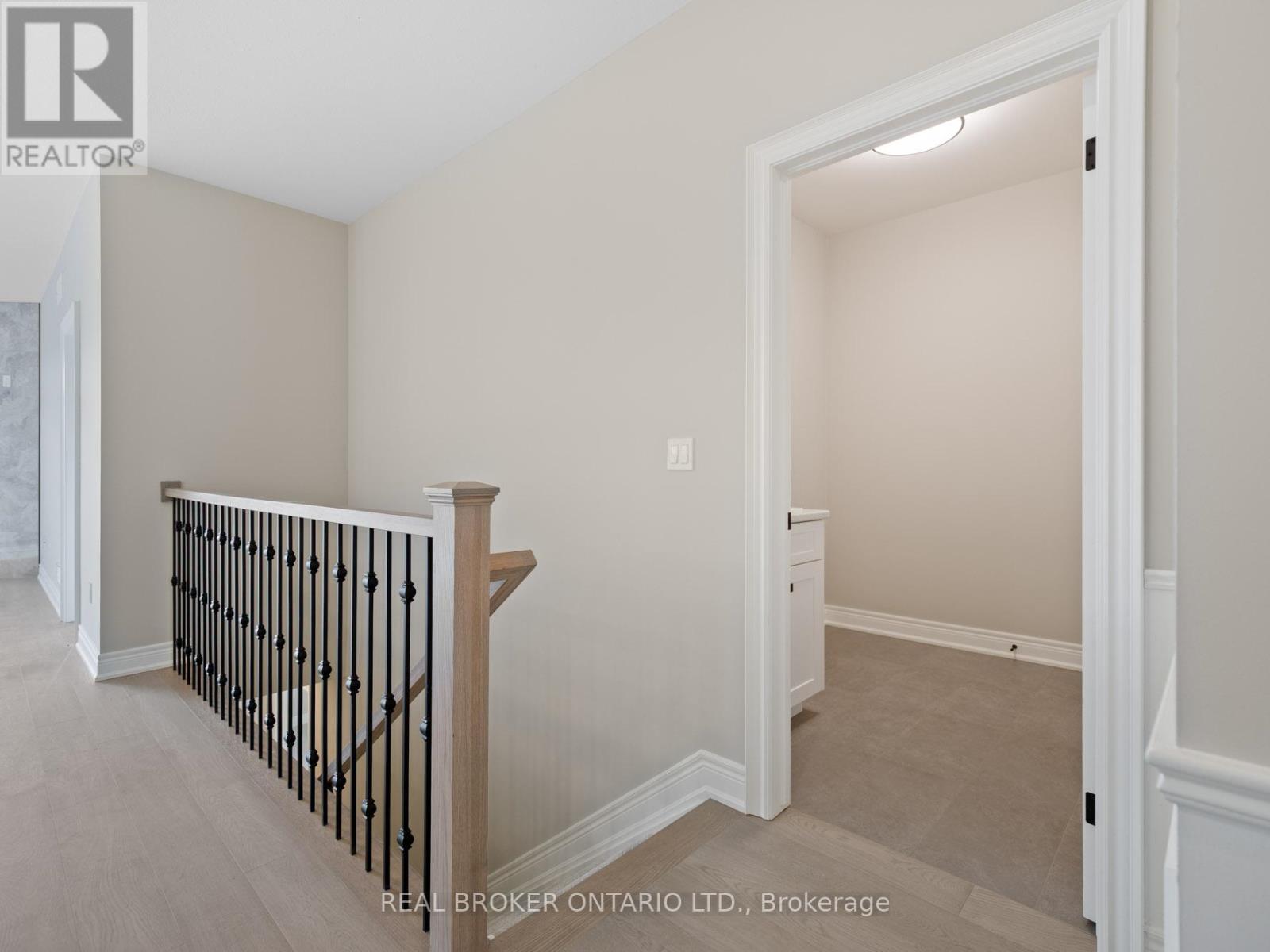 26 Austin Drive, Welland, Ontario  L3C 0J8 - Photo 7 - X12730940