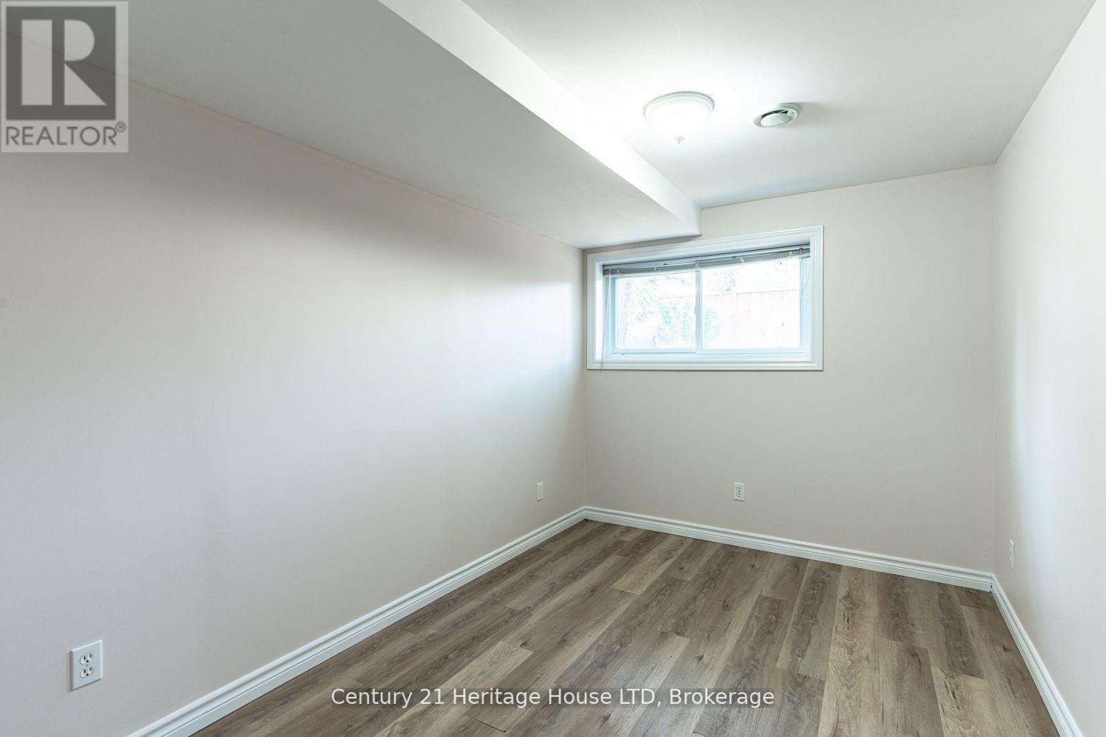 387 First Avenue, Welland, Ontario  L3C 5R3 - Photo 23 - X12742562