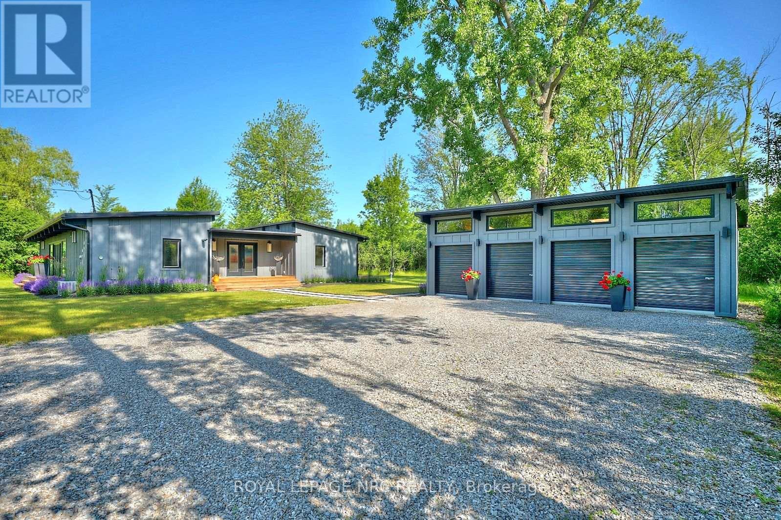 1904 MACDONALD DRIVE, Fort Erie, Ontario