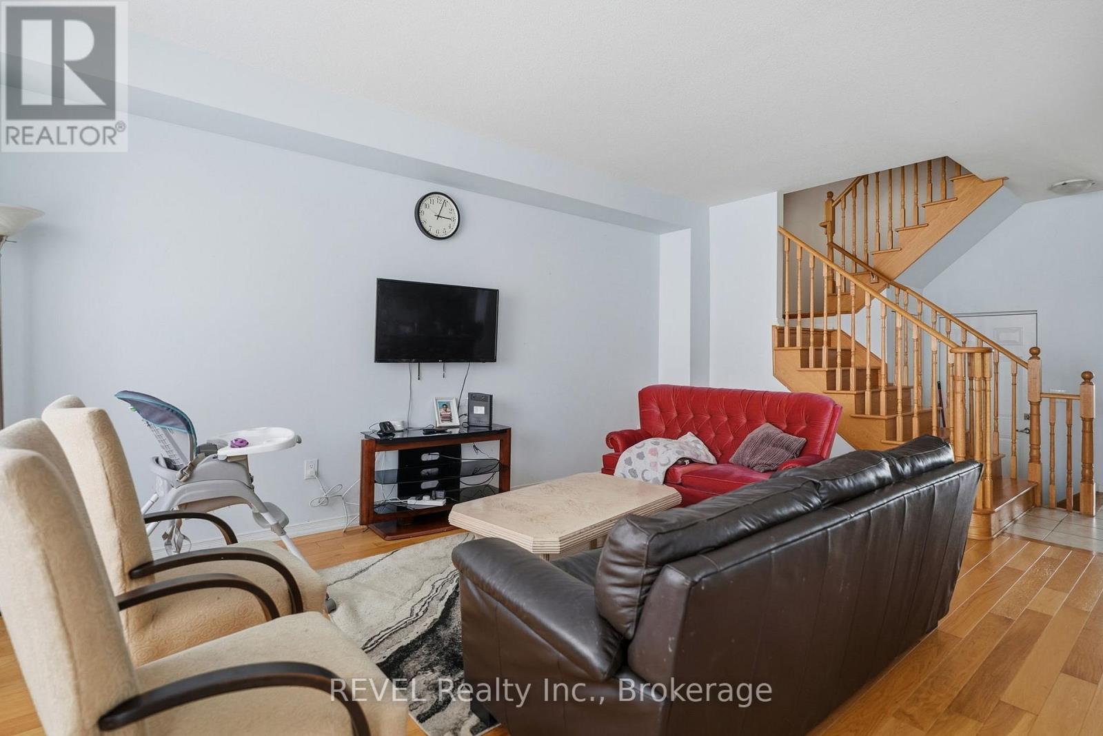 67 Esther Crescent, Thorold, Ontario  L3B 0G3 - Photo 12 - X12753160