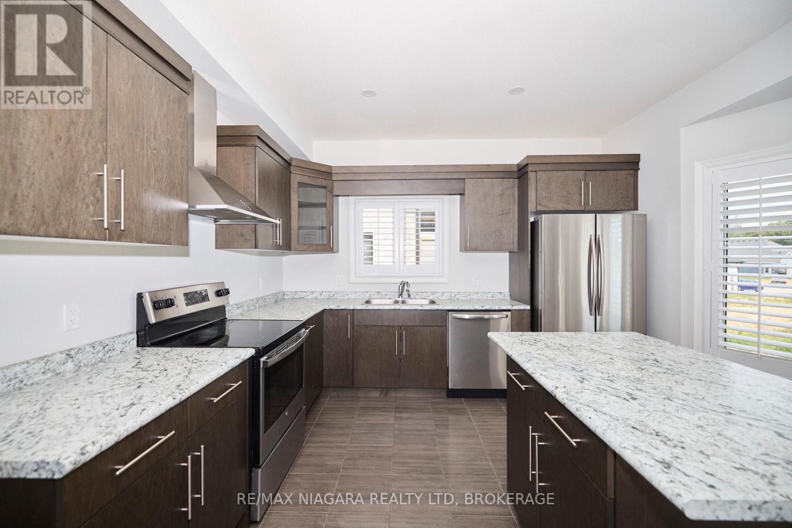 3624 Allen Trail, Fort Erie, Ontario  L0S 1N0 - Photo 12 - X12754060