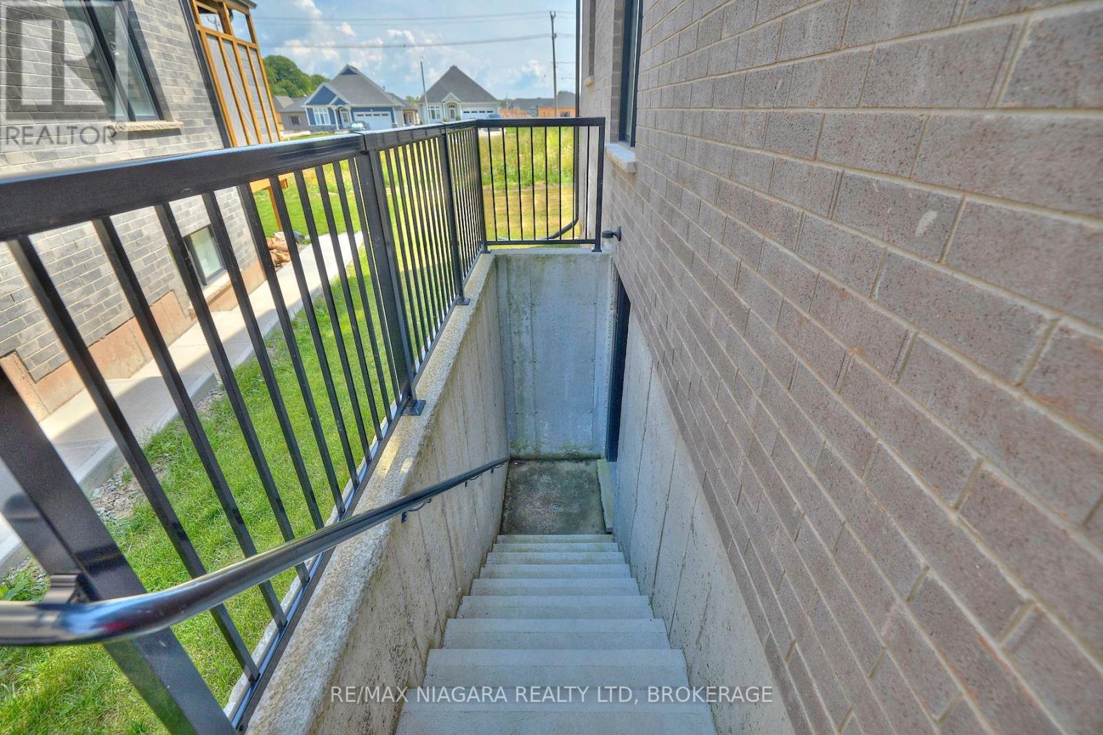 3624 Allen Trail, Fort Erie, Ontario  L0S 1N0 - Photo 36 - X12754060