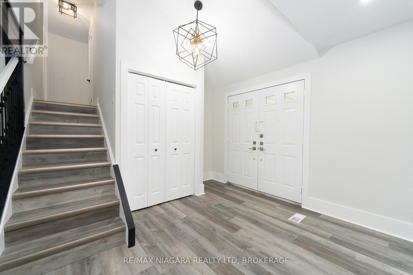 62 Bertie Street, Fort Erie, Ontario  L2A 1X9 - Photo 15 - X12767290